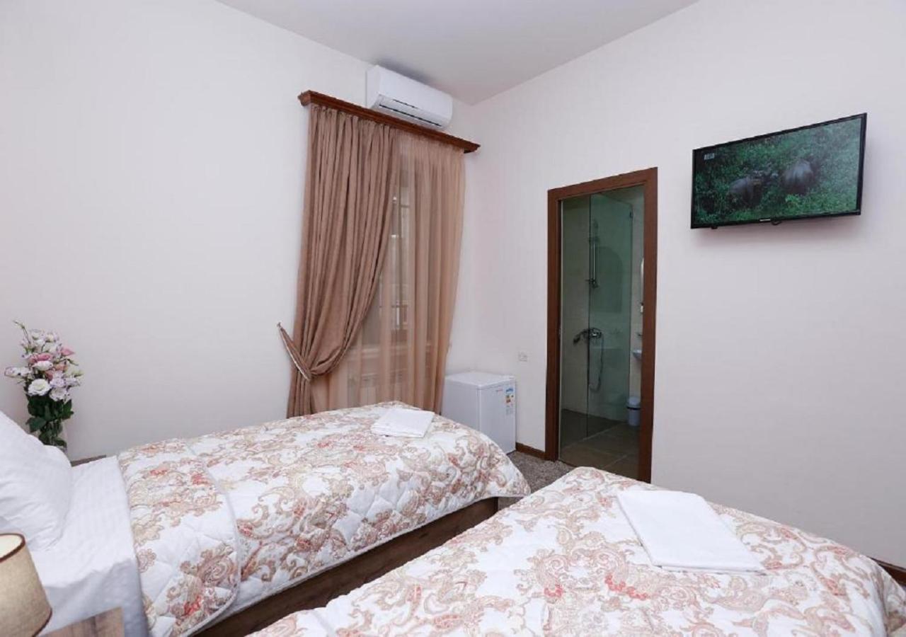 Guesthouse Γιερεβάν Εξωτερικό φωτογραφία